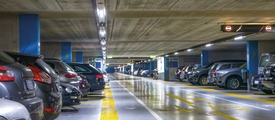 Faut-il encore investir dans des places de parking ?