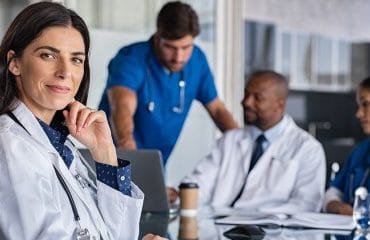 Infirmiers et médecins : de nouveaux protocoles de coopération