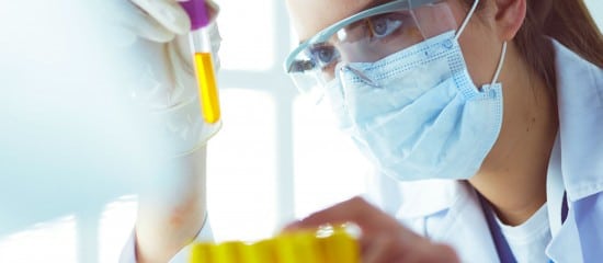 Laboratoires de biologie médicale : assouplissement des procédures d’accréditation