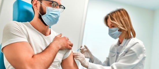 Vaccination contre le Covid-19 : une autorisation d’absence pour les salariés