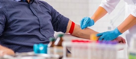 Infirmiers : majoration pour les tests réalisés les dimanches et jours fériés