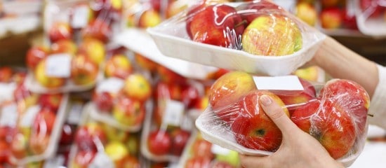 Vente de fruits et légumes frais : les emballages en plastique bientôt interdits !