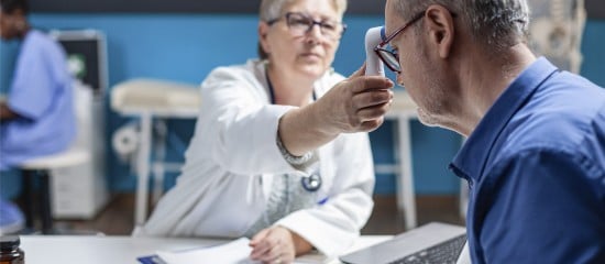 Médecins : la HAS propose des fiches pratiques sur la conduite à tenir face au Covid-19