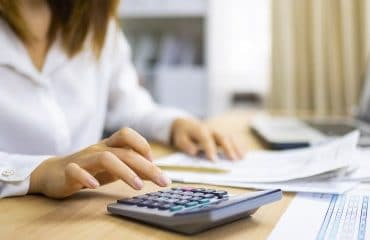 Une hausse du Smic et du minimum garanti au 1er mai