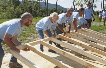 Un Français sur cinq est bénévole dans une association