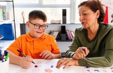 Enseignement : départ à la retraite des maîtres agréés