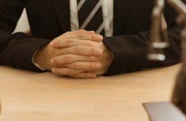 Notaires : suspension provisoire d’un notaire mis en examen