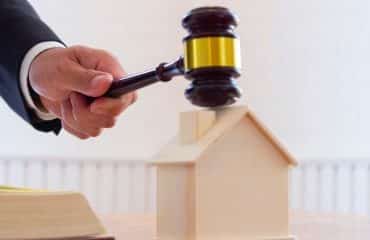 Notaires : vérification des documents liés à une vente immobilière 