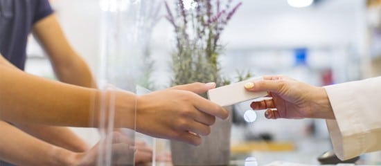 Entrée en vigueur de l’interdiction de distribuer des échantillons de produits
