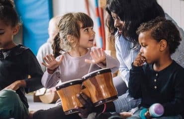 Protection de l’enfance : modalités du contrôle des antécédents judiciaires