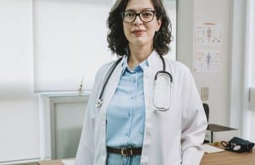 Professionnels de santé : encadrement des aides financières à l’installation