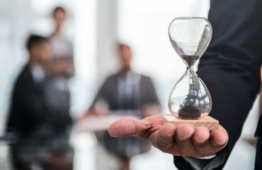 Agrément d’une cession de parts sociales de SARL : les associés ont 3 mois pour statuer