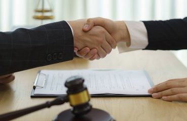 Professionnels du droit : activité de consultation juridique