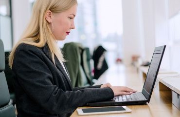 Avocats : un guide pour choisir sa solution d’IA générative