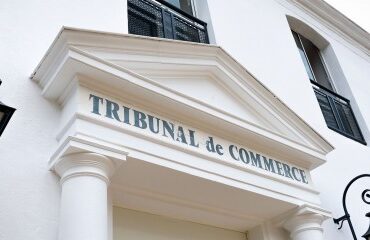 L’action d’un gérant de SARL exerçant une activité libérale contre sa société
