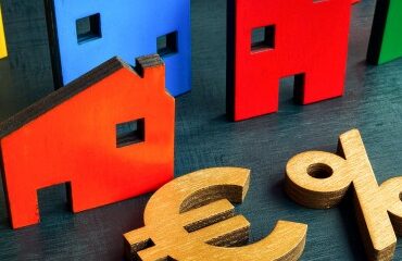 Crédits immobiliers : une reprise timide en 2025 avec des taux d’intérêt stables