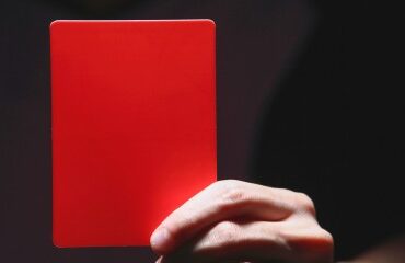 Commissaires de justice : suspension provisoire après ouverture d’une enquête préliminaire