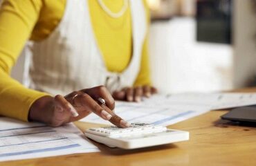 Pas de gestion désintéressée en cas de rémunération du dirigeant de fait d’une association