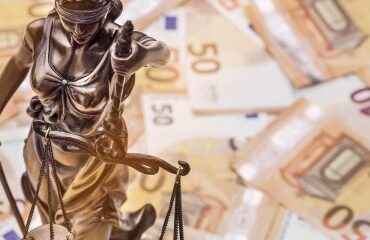 Une contribution de 50 € pour agir en justice