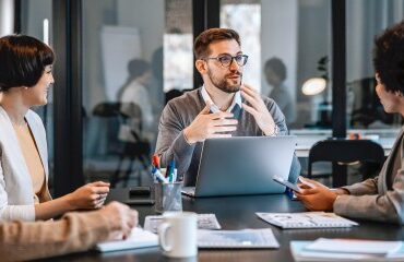 Quelle imposition pour les associés de sociétés exerçant une profession libérale ?