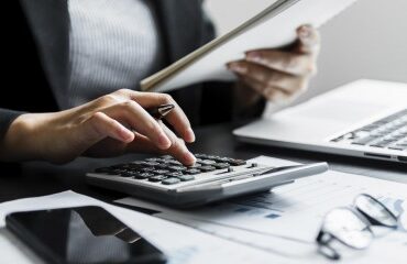 Rémunération non autorisée du gérant d’une SARL : une action en référé est possible