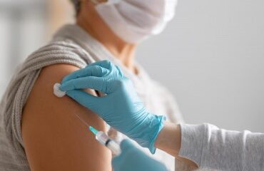 Professionnels de santé : autorisation de stockage de vaccins contre la grippe et le Covid
