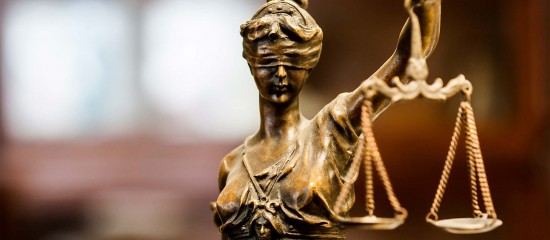 Commissaires de justice : validation de l’activité d’intermédiaire immobilier