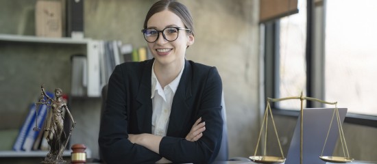 Avocats : exonération de CFE pour les jeunes avocats