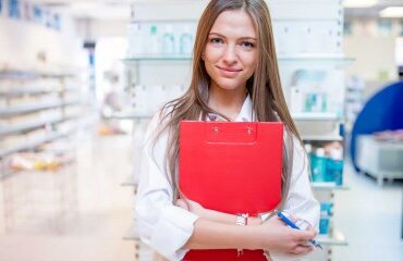 Pharmaciens : une compensation financière pour accueillir des stagiaires